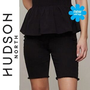NWT 🦋 Deep Black Denim Shorts | Size: 6